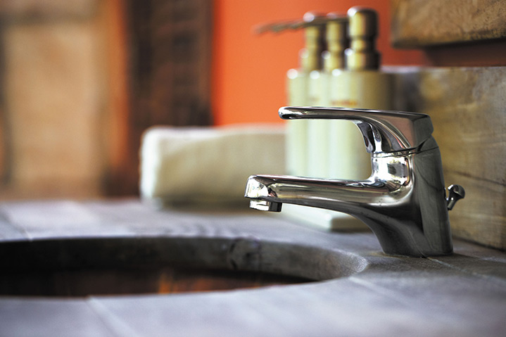 A2B Plumbers are able to fix any leaking taps you may have in Great Marlow. 